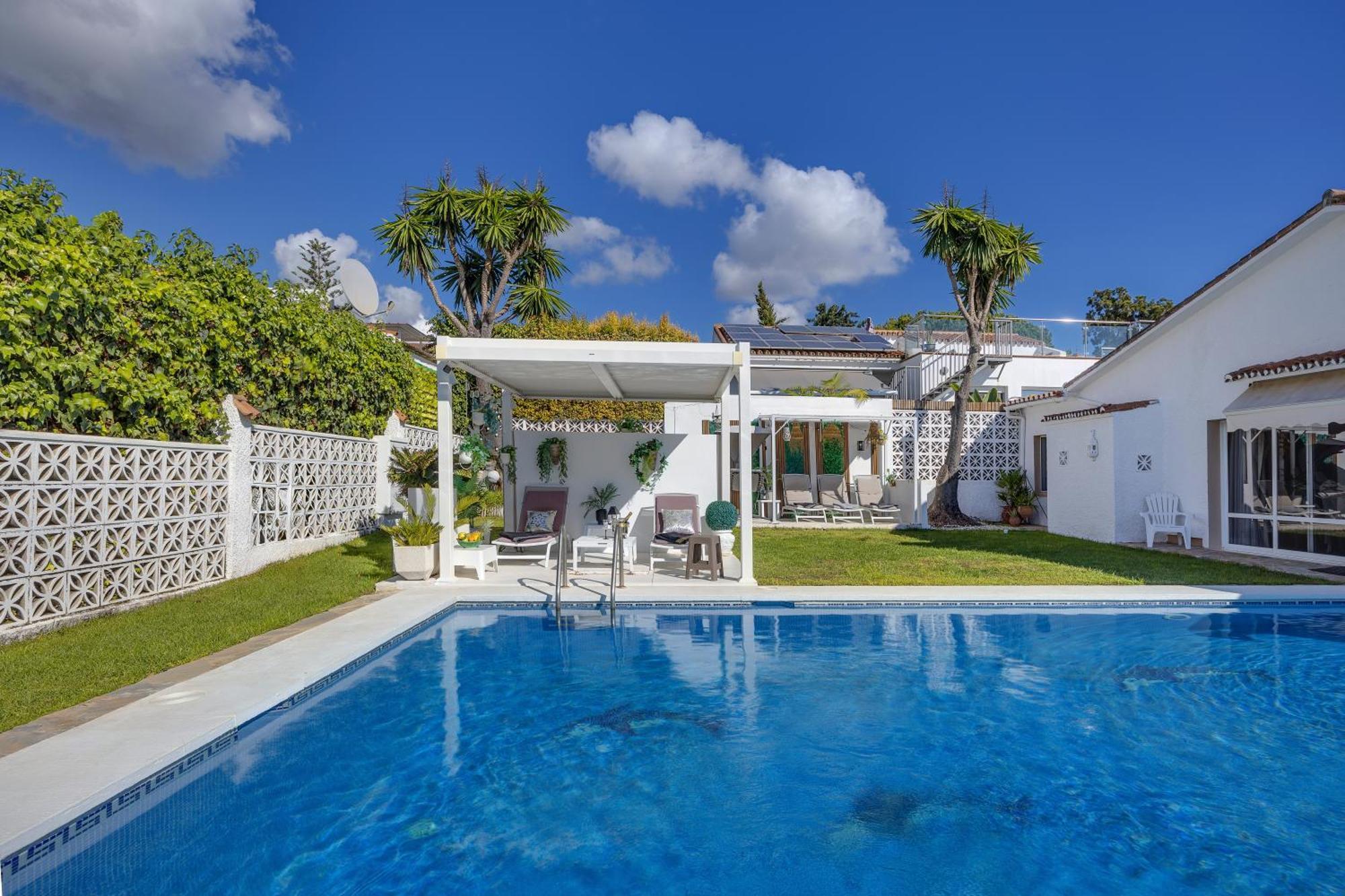 Casacara Beachside Costabella -spain Villa Marbella