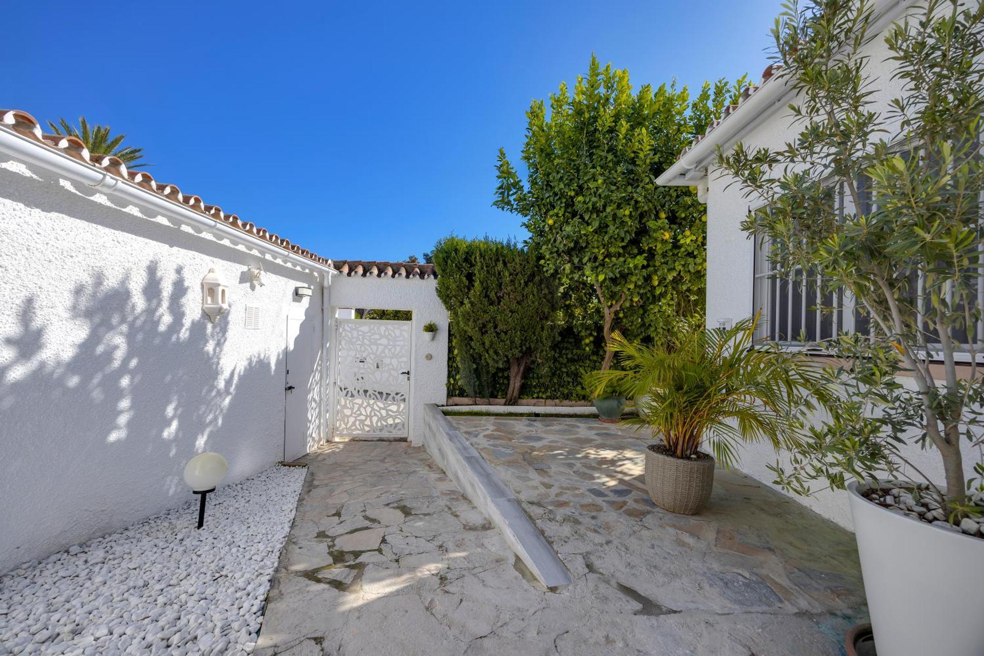 Casacara Beachside Costabella -spain Villa Marbella