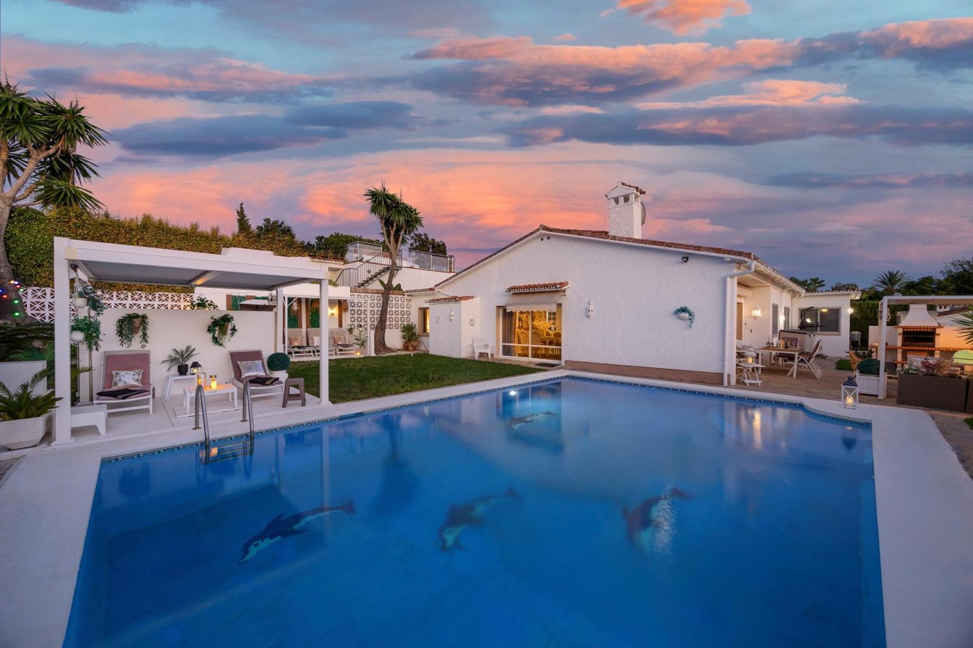 Villa Casacara Beachside Costabella -spain Marbella