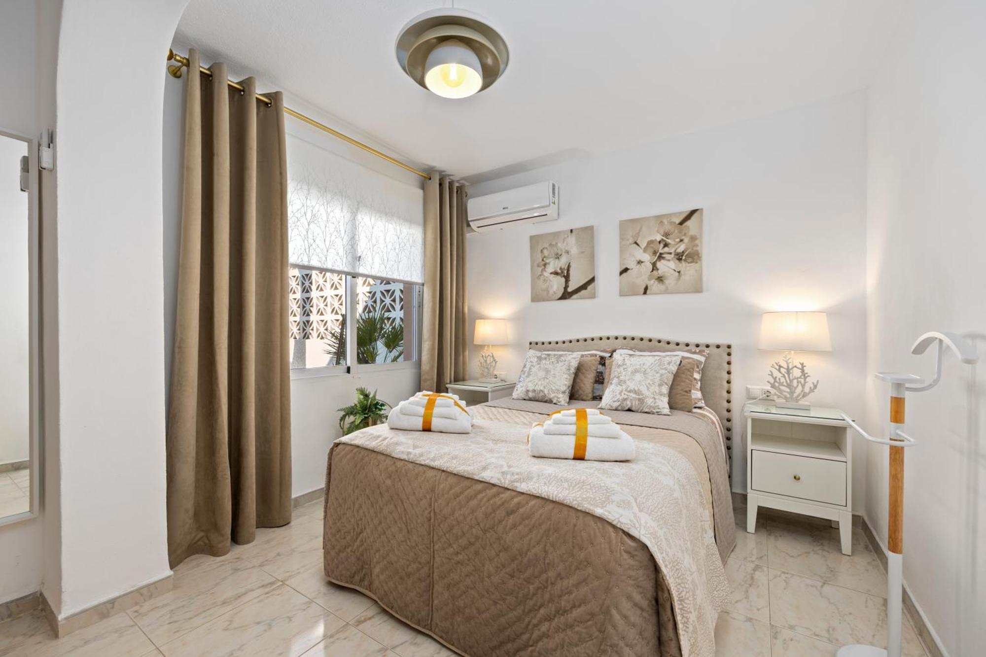 Villa Casacara Beachside Costabella -spain *